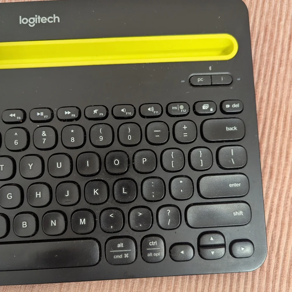 Logitech K480 Bluetooth Keyboard